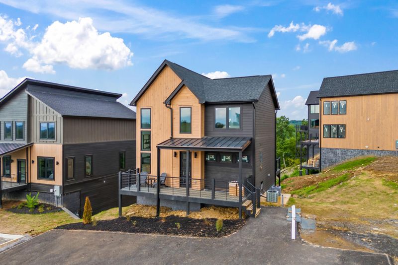 1175 Reedmont Way, Sevierville, TN 37876