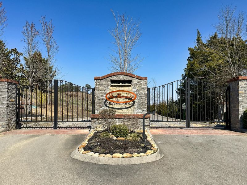 22 Emerald Pointe Blvd Lot 22, Sevierville, TN 37876
