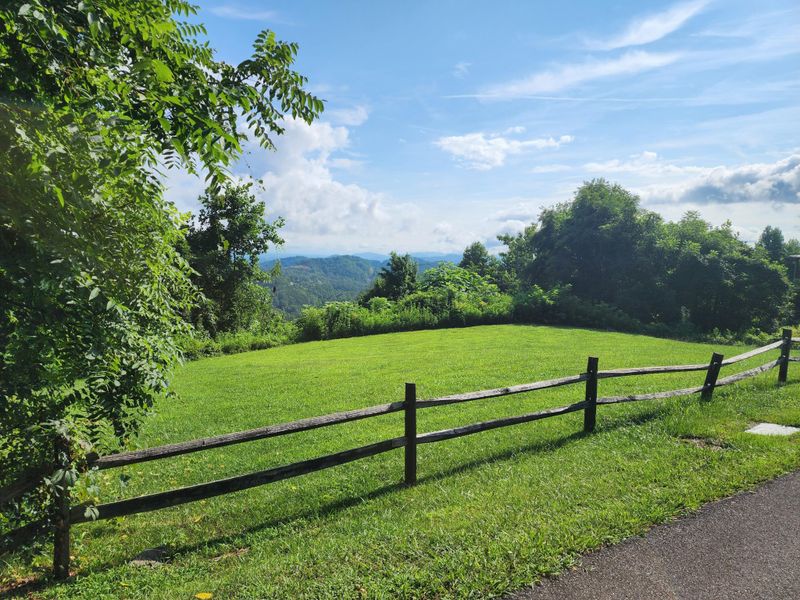 3 Majestic View Way Lot 3, Sevierville, TN 37862