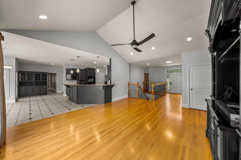 2130 Allenridge Dr, Sevierville, TN 37876