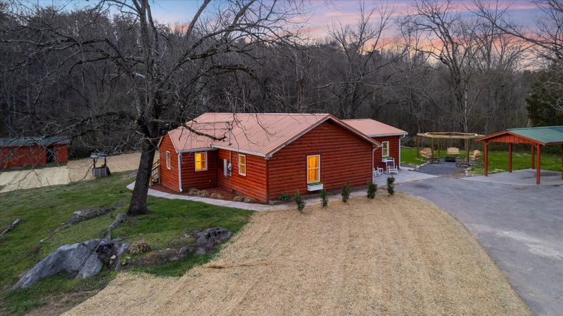 1217 Jayell Rd, Sevierville, TN 37876
