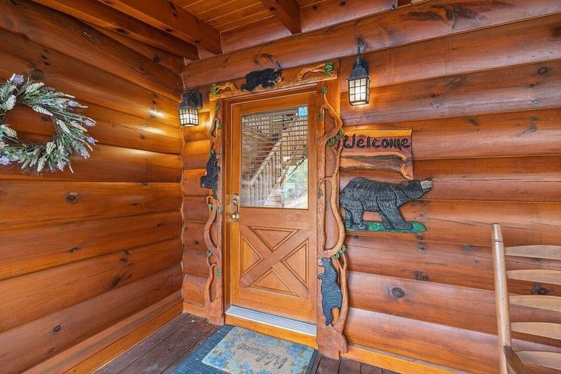 1806 Panther Path Way, Sevierville, TN 37876