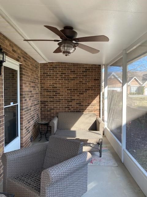 146 River Garden Ct, Sevierville, TN 37862