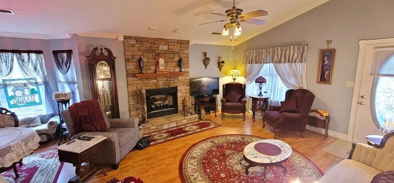 1114 White Tail Ln, Sevierville, TN 37876