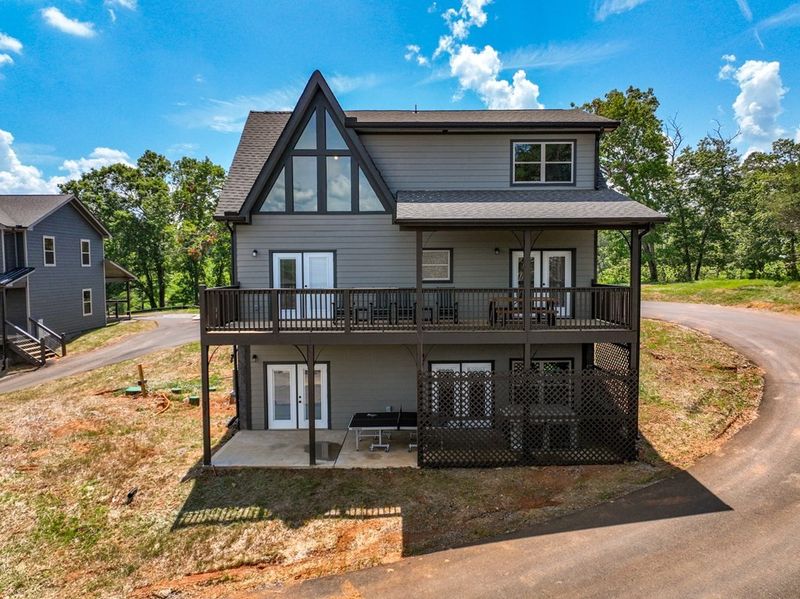 325 Paul Lafollette Way, Sevierville, TN 37876