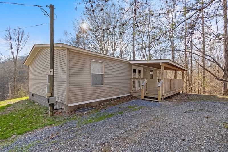 904 Indian Gap Rd, Sevierville, TN 37876