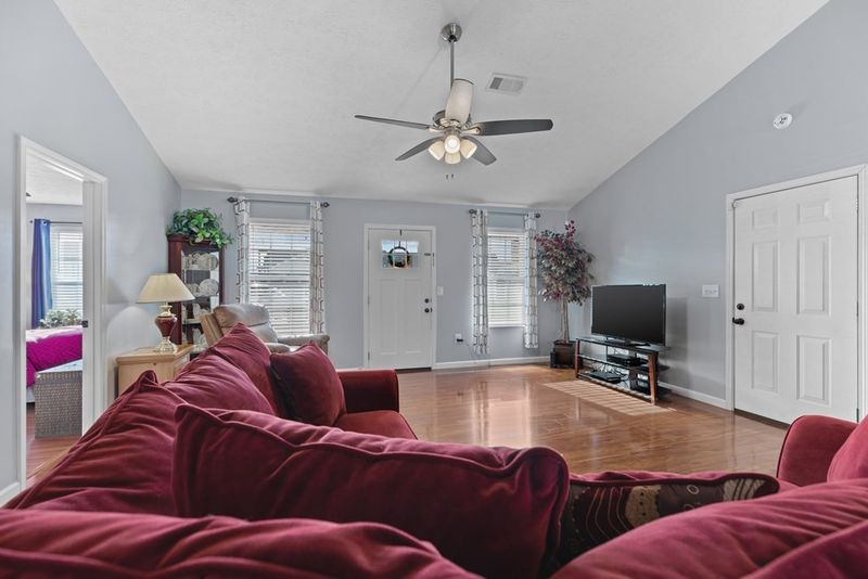 412 Cornus Ave, Sevierville, TN 37862