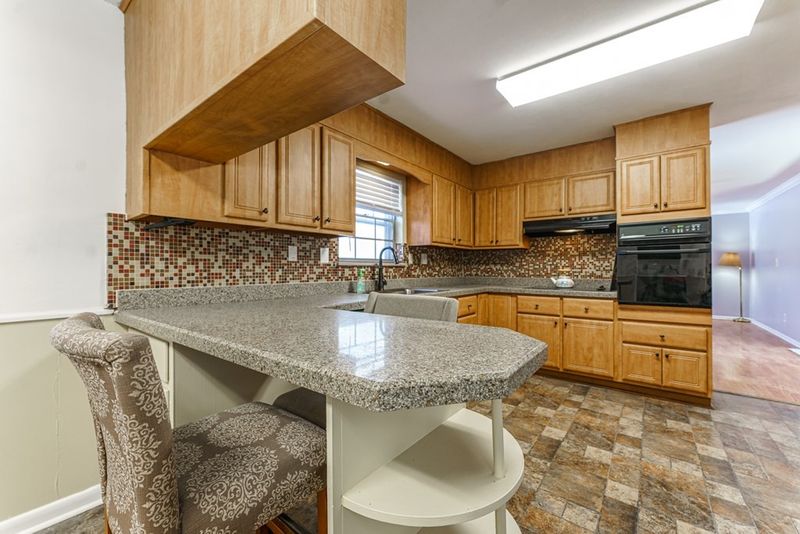 874 Cunningham St, Alcoa, TN 37701