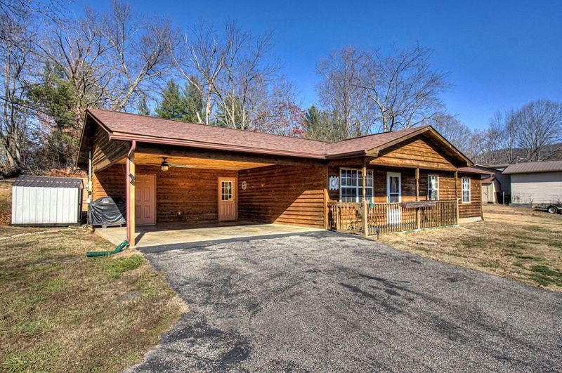 2843 Eledge Ln, Sevierville, TN 37876