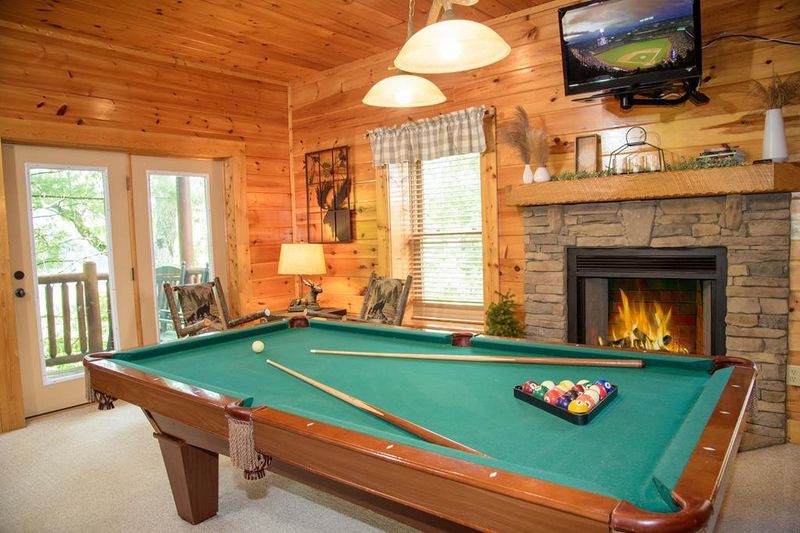 1734 Summit View Way, Sevierville, TN 37862