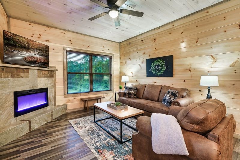 223 Lily Jo Way, Sevierville, TN 37876
