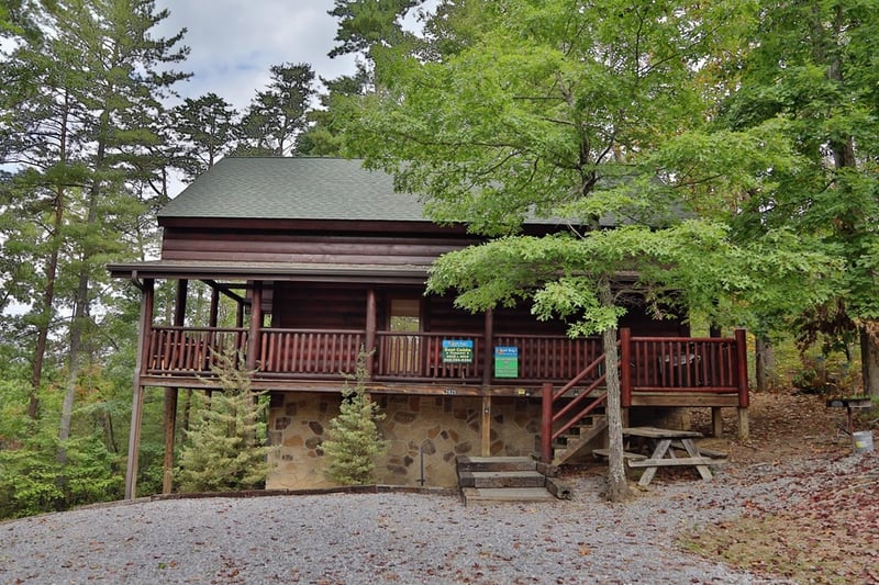 2825 Mountain View Cir, Sevierville, TN 37863