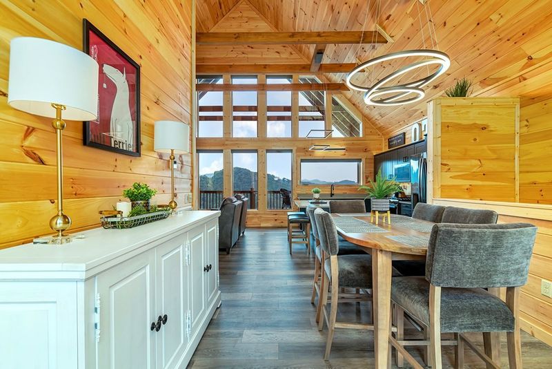 446 Parkside Retreat Way, Sevierville, TN 37876