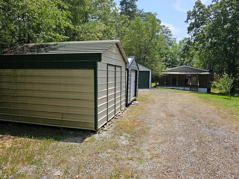1017 Arden Ln, Sevierville, TN 37862