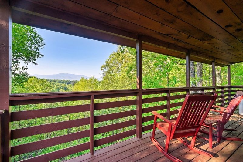 1875 Blackberry Way, Sevierville, TN 37876