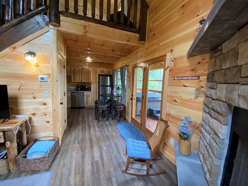 2920 Valley Springs Way, Sevierville, TN 37862