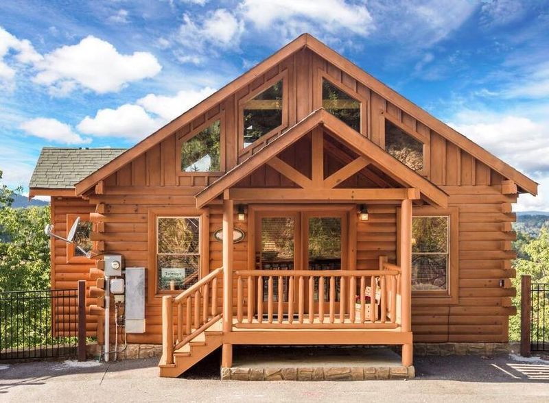 1713 High Rock Way, Sevierville, TN 37862