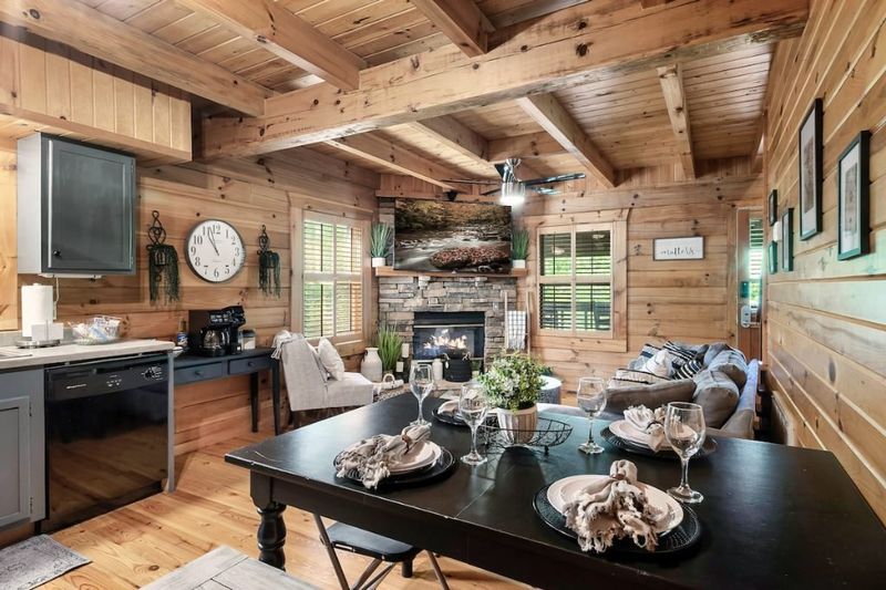 1024 Ravens Ford Way, Sevierville, TN 37876