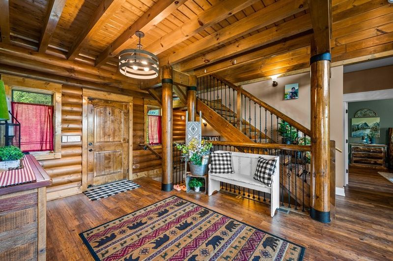 4127 Whetstone Rd, Sevierville, TN 37862