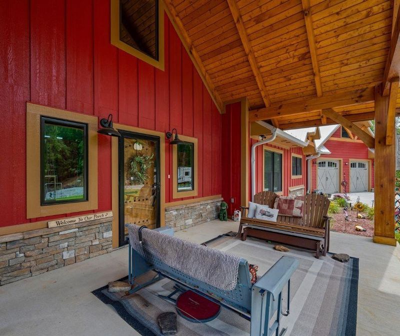 4127 Whetstone Rd, Sevierville, TN 37862