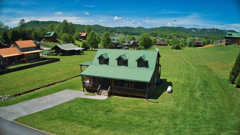 3423 Cove Meadows, Sevierville, TN 37862