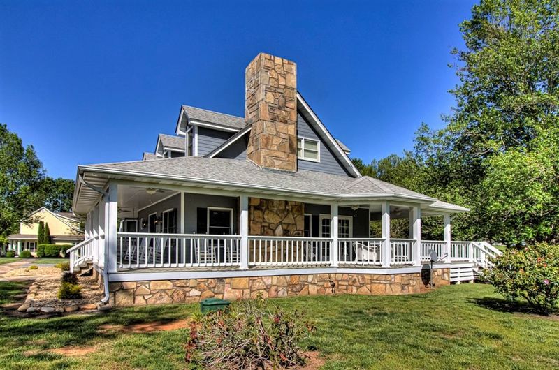 3539 Hiley Dr, Sevierville, TN 37862
