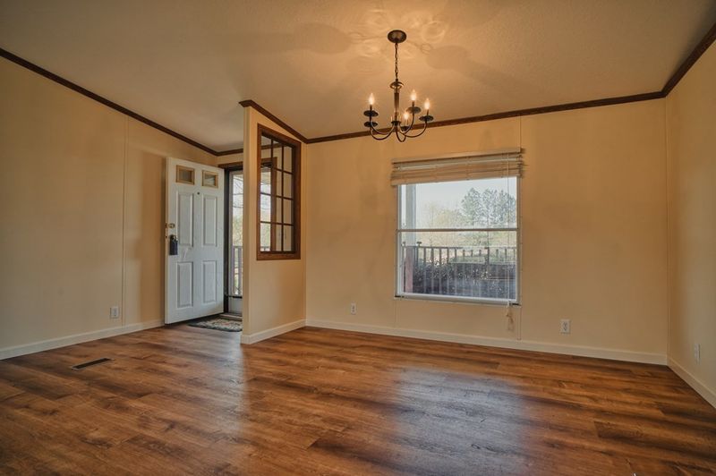 6110 Hutton Ridge Rd, Maryville, TN 37801