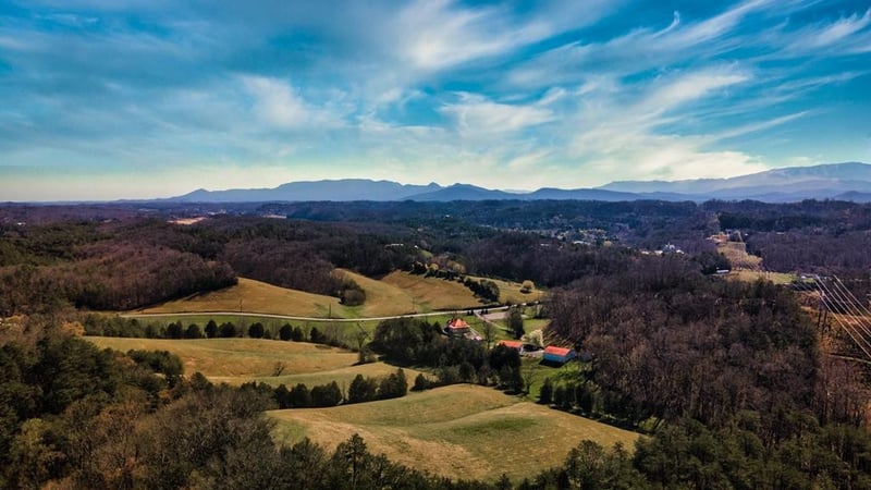 933 Millican Grove Rd #REDTOPHOMESTEAD, Sevierville, TN 37876