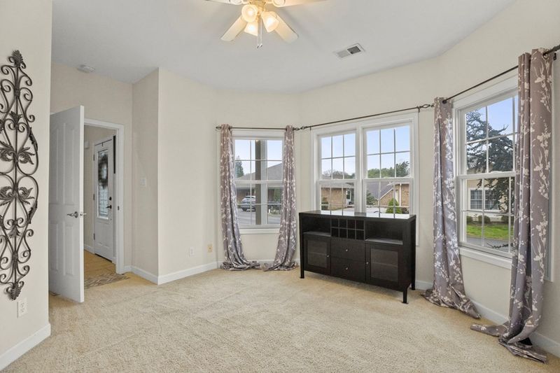 2120 Zion Dr, Sevierville, TN 37862