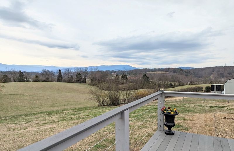 1167 S Fork Dr, Sevierville, TN 37862