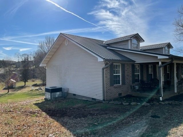 1949 Big Buck Ln, Sevierville, TN 37876
