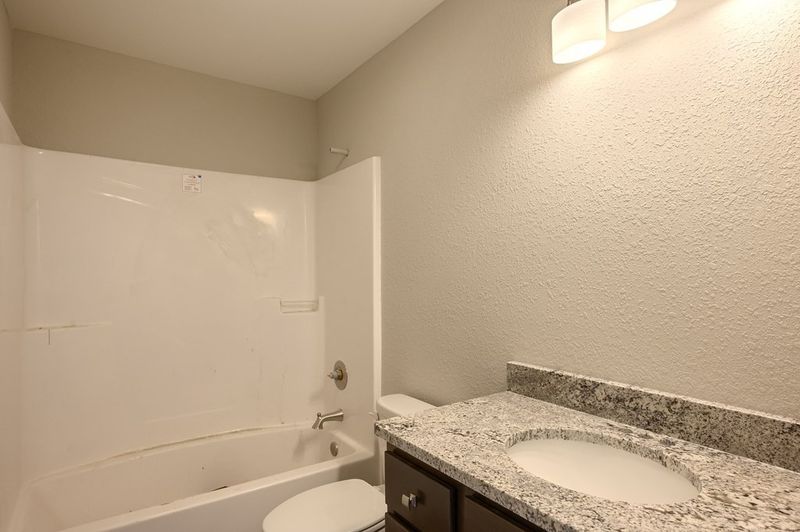 828 Brooklyn Springs Ct, Sevierville, TN 37862