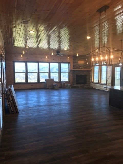 908 Autumn Ridge Way, Sevierville, TN 37876
