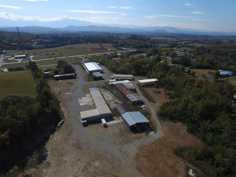 1975 Walnut Grove Rd, Sevierville, TN 37876