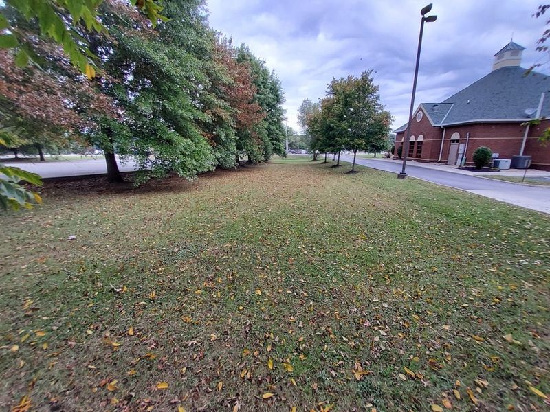 1310 Cherokee Cir, Sevierville, TN 37862