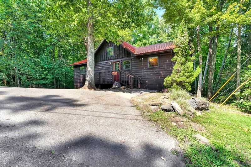 2149 View Dr, Sevierville, TN 37876