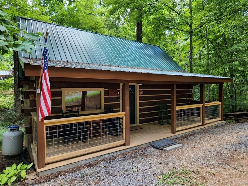2161 E View Dr, Sevierville, TN 37876