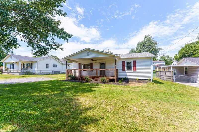 703 Centeroak, Knoxville, TN 37920