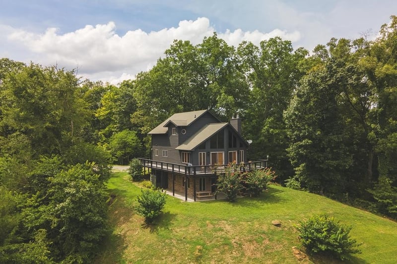 246 Bob Hollow Rd, Sevierville, TN 37876