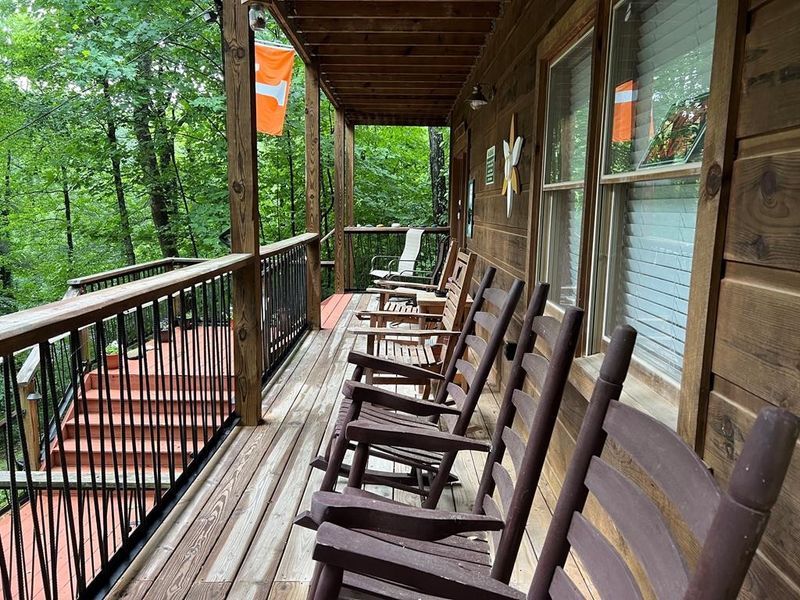 3719 Ginseng Way, Sevierville, TN 37862