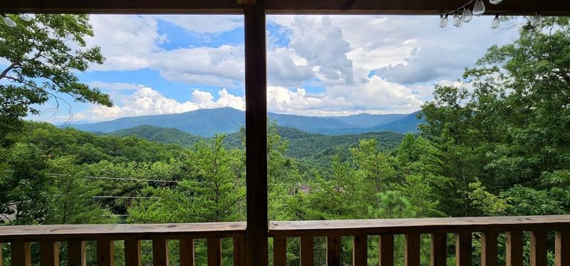 2691 Briley Way, Sevierville, TN 37862