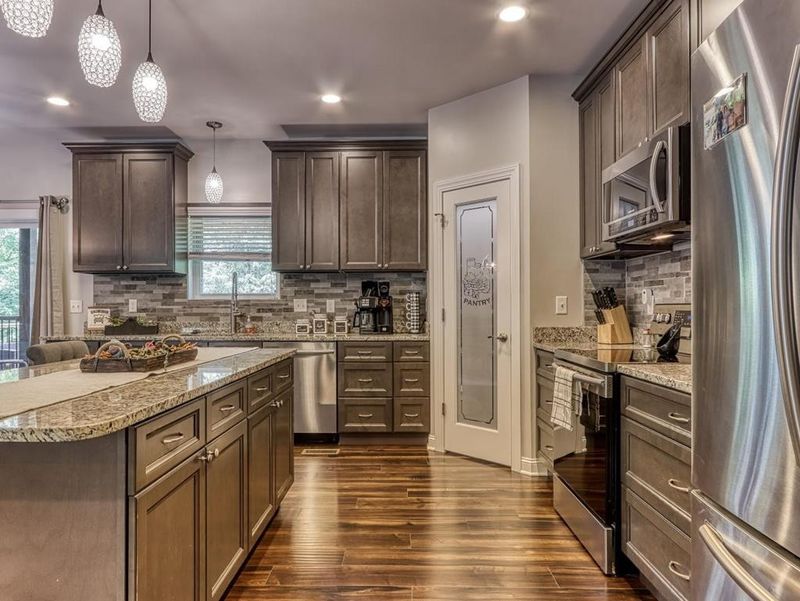 416 Longspur Trl, Sevierville, TN 37876