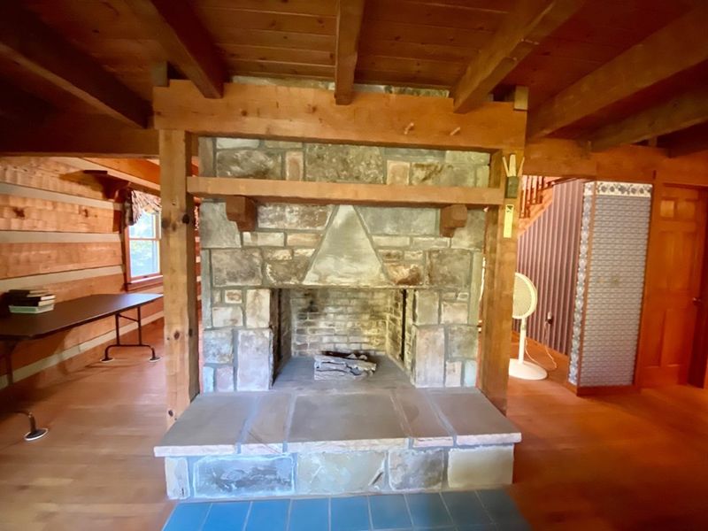 2170 Walden S Creek Rd, Sevierville, TN 37862