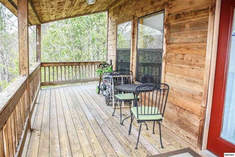 1906 Regans Ridge Way, Sevierville, TN 37876