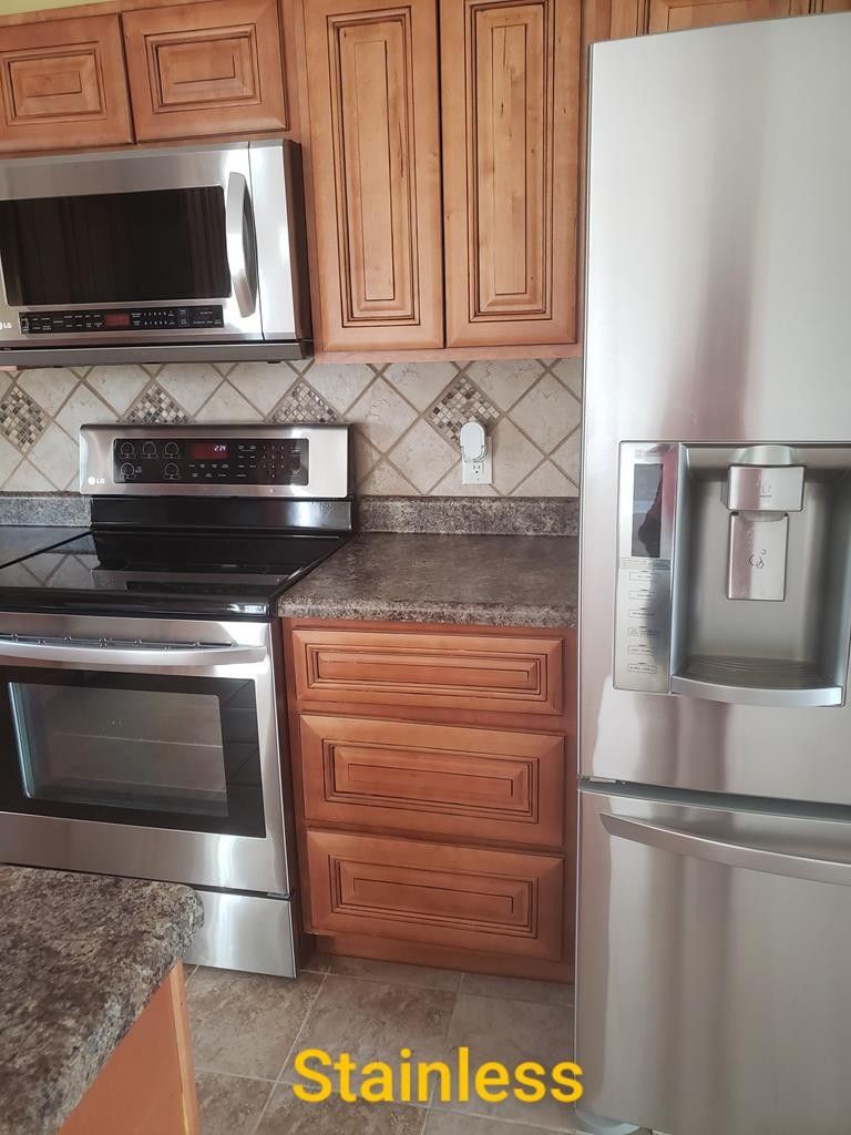 630 Arch Rock Dr, Sevierville, TN 37876