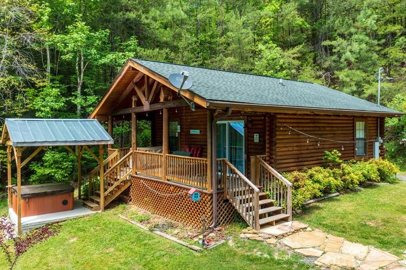 1284 Laurel Lick #FIREFLYFOREST, Sevierville, TN 37876
