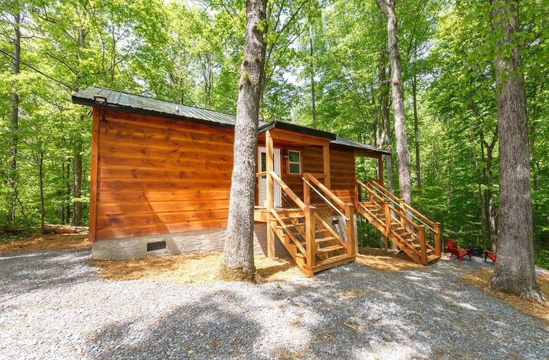 3322 Whaley Rd, Sevierville, TN 37876