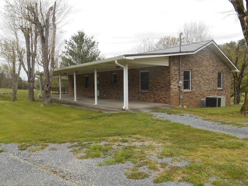 2150 Waldens Creek, Sevierville, TN 37862