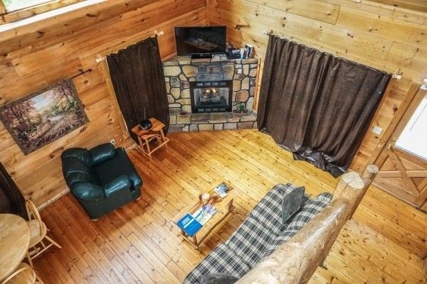 806 Ski View Ln #DEERLYBELOVED, Sevierville, TN 37876
