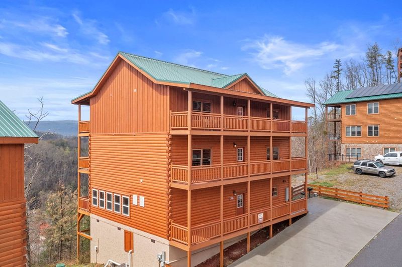 2313 Boulder Way, Sevierville, TN 37876
